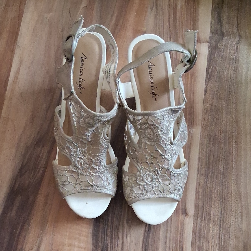 American Eagle Outfitters Women's Lace Peep Toe Heels - Tan